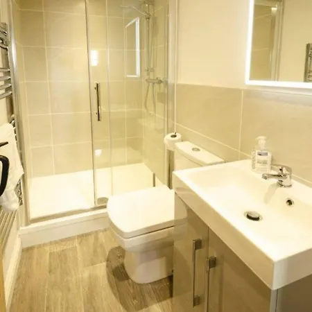 The Old Post Office, 查普尔斯提莱