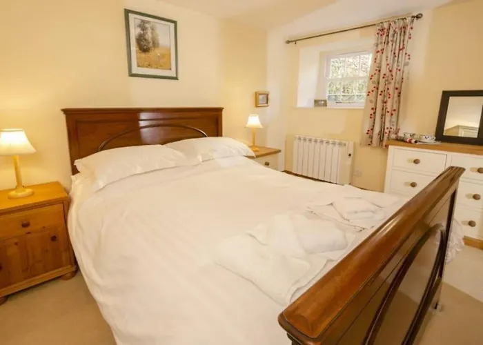 The Old Post Office, 度假居